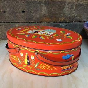 1950s Oval Metal Basket